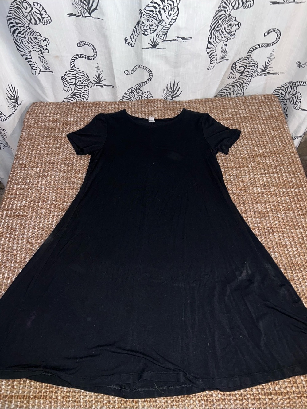 Old Navy Black Short-Sleeve Mini Swing Dress